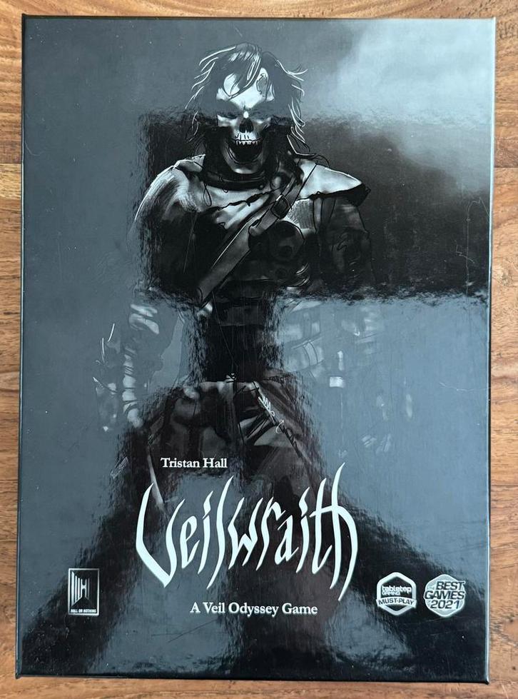 Veilwraith + Expansion - Nieuwstaat!, Hobby en Vrije tijd, Gezelschapsspellen | Bordspellen, Nieuw, Een of twee spelers, Ophalen