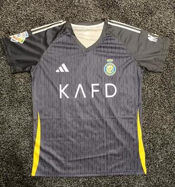 Cristiano Ronaldo Al-Nassr shirt – M & L – Topstaat! beschikbaar voor biedingen