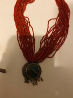 Vintage Rode Kralen Ketting met Hanger, Sieraden, Tassen en Uiterlijk, Kettingen, Ophalen, Gebruikt, Steen of Mineraal, Met edelsteen