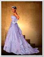 OUTLET !!! Alle Gekleurde trouwjurken 99 euro p/s - Nieuw, Ophalen of Verzenden, Nieuw, Paars, Trouwjurk