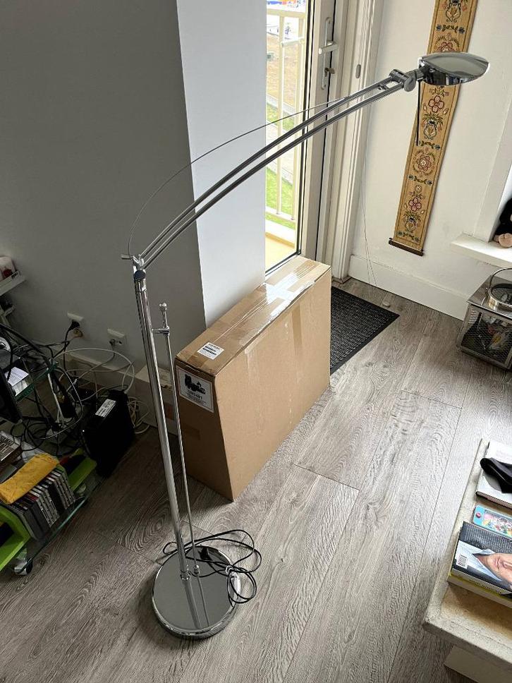 staande vloerlamp - vintage Van de Heg, Huis en Inrichting, Lampen | Vloerlampen, Gebruikt, 150 tot 200 cm, Metaal, Ophalen