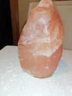 Een grote Himalayanse zoutstenen tafellamp, 2500gram, Ophalen of Verzenden, Zo goed als nieuw, Overige materialen, Minder dan 50 cm