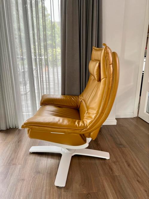 Exclusieve Natuzzi leren fauteuil, model Queen NP€4000,-, Huis en Inrichting, Fauteuils, Zo goed als nieuw, Leer, 75 tot 100 cm