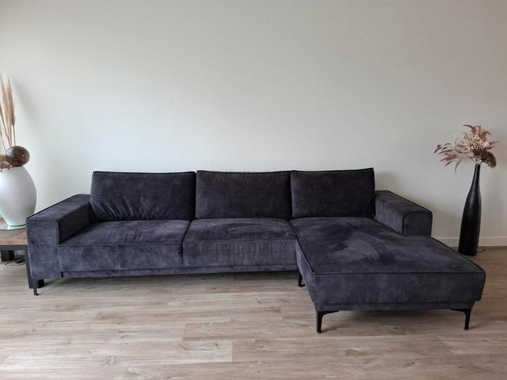 Hoekbank in goede staat, Huis en Inrichting, Banken | Complete zithoeken, Zo goed als nieuw, Ophalen