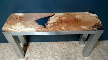 Sidetable "beukenhout met RVS" beschikbaar voor biedingen