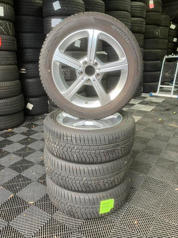 17 inch originele Mercedes A/B CLA velgen met winterbanden beschikbaar voor biedingen
