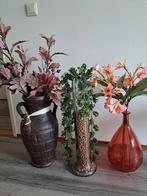 Vaas .met kunstbloemen, Huis en Inrichting, Woonaccessoires | Kunstplanten en Kunstbloemen, Ophalen, Zo goed als nieuw