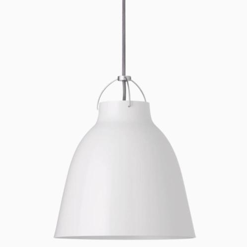 Grote (P3) Fritz Hansen Caravaggio hoogglans wit hanglamp, Huis en Inrichting, Lampen | Hanglampen, Zo goed als nieuw, 50 tot 75 cm