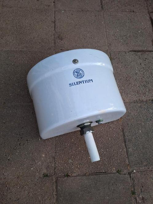 Antieke stortbak, keramiek, Doe-het-zelf en Verbouw, Sanitair, Zo goed als nieuw, Toilet, Ophalen