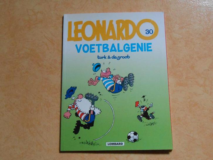 Leonardo 30 Voetbalgenie 2000 1 ste druk., Boeken, Stripboeken, Nieuw, Eén stripboek, Ophalen of Verzenden