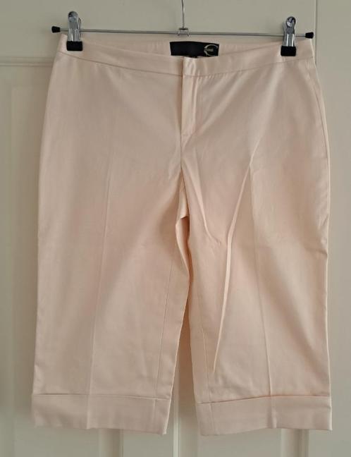Just Cavalli luxe zomer short maat IT40 / S creme/lichtroze, Kleding | Dames, Broeken en Pantalons, Zo goed als nieuw, Maat 36 (S)