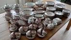 Servies Seltmann&Weiden Theresia Rood (144 delig), Antiek en Kunst, Antiek | Servies compleet, Ophalen of Verzenden