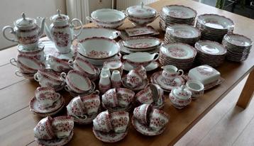 Servies Seltmann&Weiden Theresia Rood (144 delig) beschikbaar voor biedingen