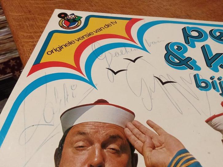 Peppi en Kokki Vinyl LP bij de marine met handtekeningen, Verzamelen, Muziek, Artiesten en Beroemdheden, Zo goed als nieuw, Cd of Plaat