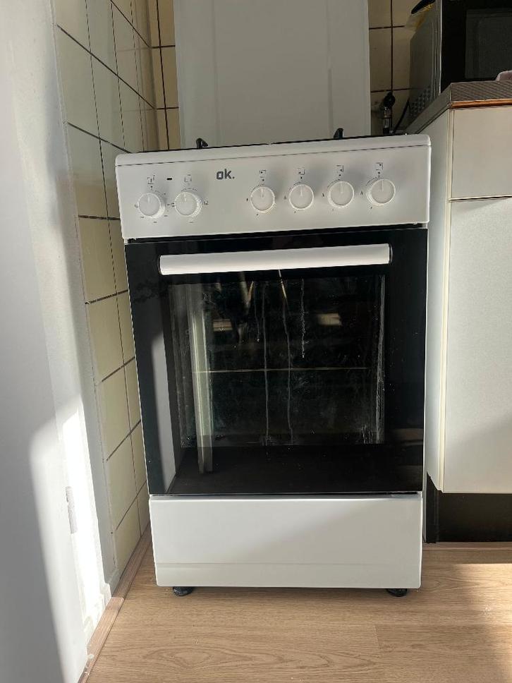 Gasfornuis, Witgoed en Apparatuur, Fornuizen, Gebruikt, Vrijstaand, Gas, 4 kookzones, 85 tot 90 cm, Ophalen