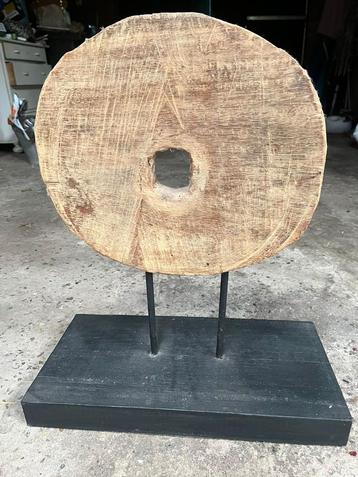 Decoratie houten ornament. beschikbaar voor biedingen