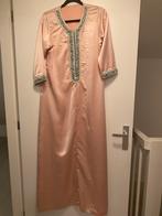 Marokkaanse jurk kaftan satijn roze m 40 zgan, Maat 38/40 (M), Ophalen of Verzenden, Roze, Zo goed als nieuw