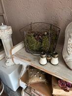 Een brocant ijzeren draadmandje, Ophalen of Verzenden