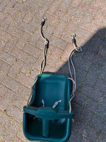 Ophang schommel beschikbaar voor biedingen