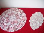 14 Gehaakte Kleedjes - Rond Ovaal - Wit Ecru - netjes p.stuk, Ophalen of Verzenden