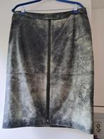 Leren grijs/creme rok maat 40, Kleding | Dames, Rokken, Maat 38/40 (M), Ophalen of Verzenden, Zo goed als nieuw, Knielengte