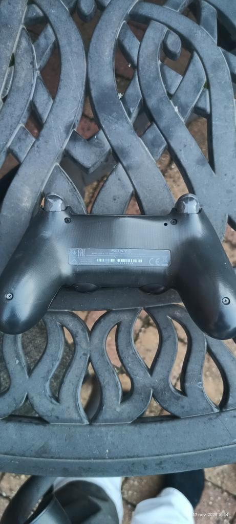 PS4 Original DualShock 4 draadloze controller – werkt prima, Spelcomputers en Games, Spelcomputers | Sony PlayStation 4, Zo goed als nieuw