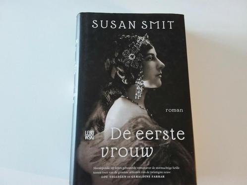 Susan Smit - De eerste vrouw, Boeken, Romans, Zo goed als nieuw, Ophalen of Verzenden