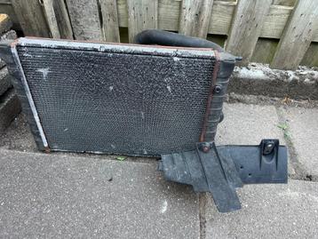 Goede nette radiator VW Golf 1 1.3 benzine beschikbaar voor biedingen