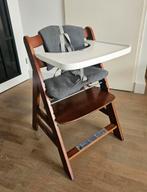 Hauck Alpha Plus kinderstoel walnoot inclusief blad, Ophalen, Zo goed als nieuw, Meegroeistoel, Stoelverkleiner