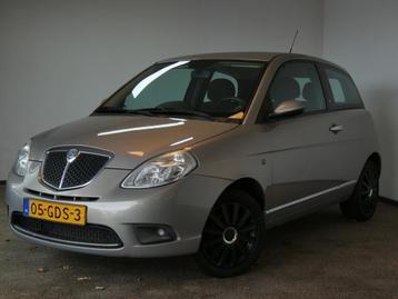 Lancia Ypsilon 1.4 Oro Nwe APK beschikbaar voor biedingen
