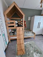 Leuk houten kinderbed met huisje, Ophalen, 85 tot 100 cm, Zo goed als nieuw, Lattenbodem