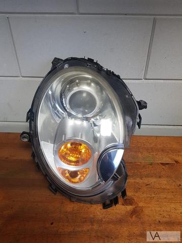 Mini R56 2006 - 2012 xenon koplamp rechts €150 met de module beschikbaar voor biedingen