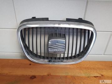 Seat Leon 2005 - 2009 grille in bumper €20 nette staat beschikbaar voor biedingen