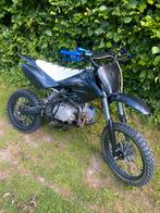 125 cc pitbike mag geruild wordden, Fietsen en Brommers, Minibikes, Midibikes en Pitbikes, Ophalen, Zo goed als nieuw, Pitbike