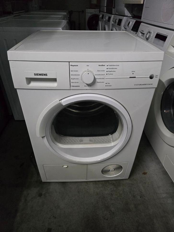 Keurige ruime Siemens condensdroger! Garantie! Bezorgen kan!, Witgoed en Apparatuur, Wasdrogers, Zo goed als nieuw, Condens, 6 tot 8 kg