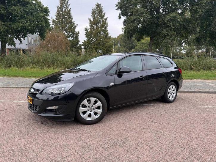 Opel Astra Sports Tourer 1.4 Turbo Blitz, P-965-DJ, Auto's, Opel, Bedrijf, Astra, Overige brandstoffen, Euro 6, D, Stationwagon