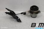 Waterpomp VW Golf 7 04L1211011, Gebruikt