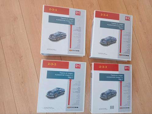 Vier delige cursus autotechniek niveau 2-3 DC, Boeken, Studieboeken en Cursussen, Gelezen, Ophalen of Verzenden
