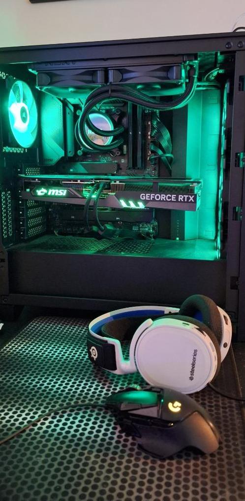Game pc met accessoires, Computers en Software, Desktop Pc's, Zo goed als nieuw, 4 Ghz of meer, SSD, 32 GB, Met videokaart, Met monitor