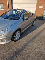 Peugeot 206 1.6 16V NIEUWE DIST Roland Garros AUT 2003 Grijs, Auto's, 4 cilinders, Cabriolet, 4 stoelen, Origineel Nederlands