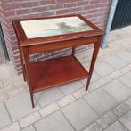 Tafel gelieerd aan het koningshuis., Ophalen, Zo goed als nieuw