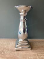 Zilverkleurige kandelaar, Huis en Inrichting, Woonaccessoires | Kandelaars en Kaarsen, Ophalen, Gebruikt, Kandelaar, Minder dan 25 cm