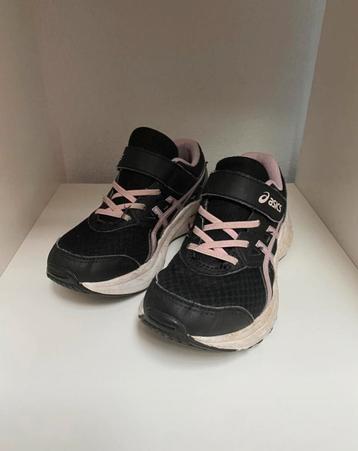 Asics hardloopschoenen mt 33,5 beschikbaar voor biedingen