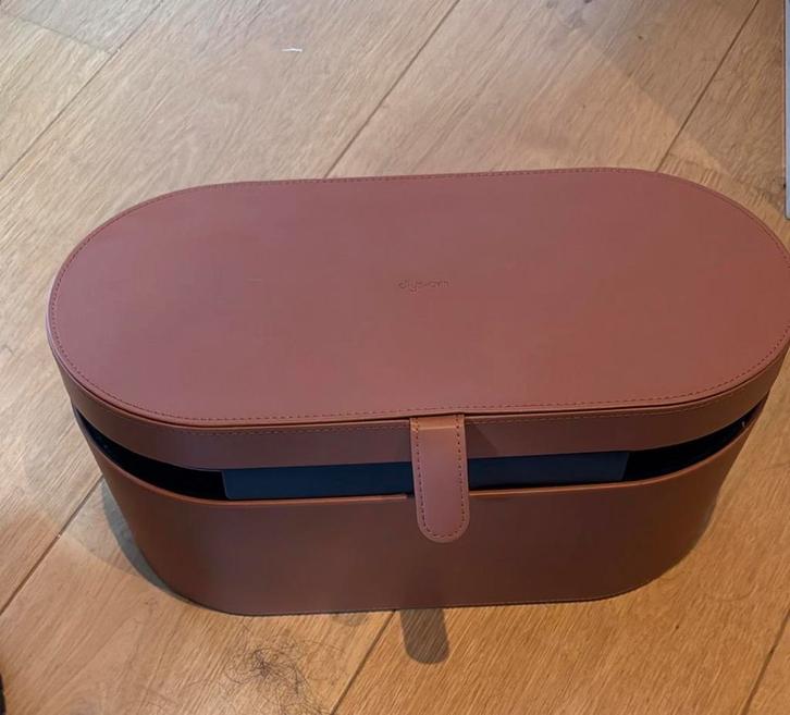 Dyson Airwrap Complete - Haarstyling Tool, Witgoed en Apparatuur, Persoonlijke-verzorgingsapparatuur, Zo goed als nieuw, Haarverzorging