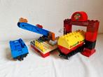 Duplo laadplatform met lopende  band voor trein + 2 wagons, Ophalen of Verzenden, Gebruikt, Duplo