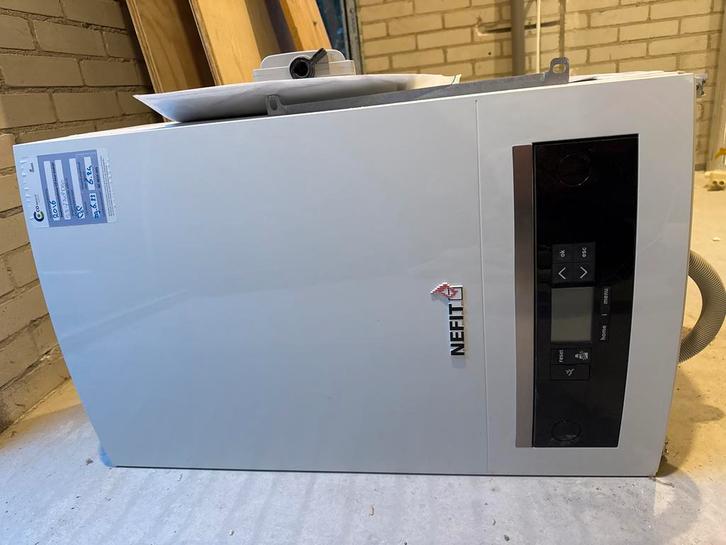 Nefit Boiler - Gebruikt cw4, Doe-het-zelf en Verbouw, Geisers en Boilers, Gebruikt, Boiler, Aardgas, 20 tot 100 liter, 6 t/m 10 jaar oud