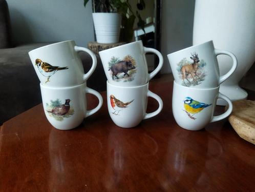6 kopjes met wild/vogel beschildering, Antiek en Kunst, Antiek | Servies compleet, Ophalen