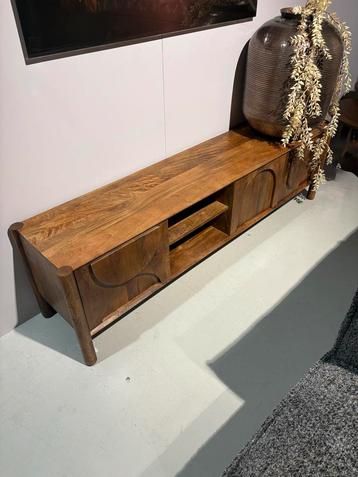 Showmodel Mango Hout TV Meubel - 180cm beschikbaar voor biedingen