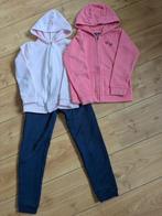 TRAININGSPAK 122/128 NETJES, Kinderen en Baby's, Ophalen, Zo goed als nieuw, Sport- of Zwemkleding