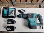 Makita DHK180 AVT Hakhamer 18V met 2x 5.0AH en lader, Ophalen of Verzenden, Zo goed als nieuw, Boor- en/of Breekhamer